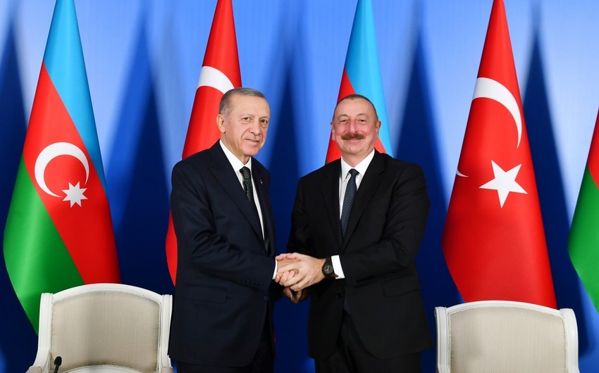 President Ilham Aliyev congratulates Recep Tayyip Erdogan