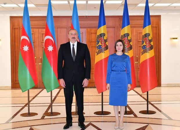 İlham Əliyev  Moldova prezidenti Maya Sandu ilə görüşüb -Yenilənib