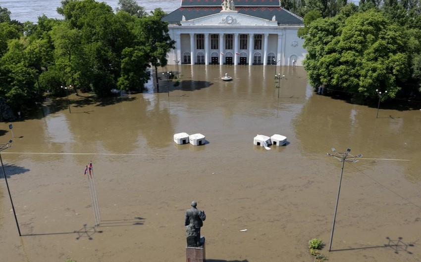 Around 600 sq km of Ukraine's southern Kherson region under water