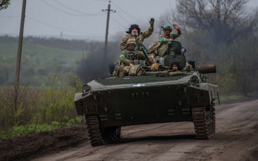 Russian troop losses in Ukraine exceed 220,000