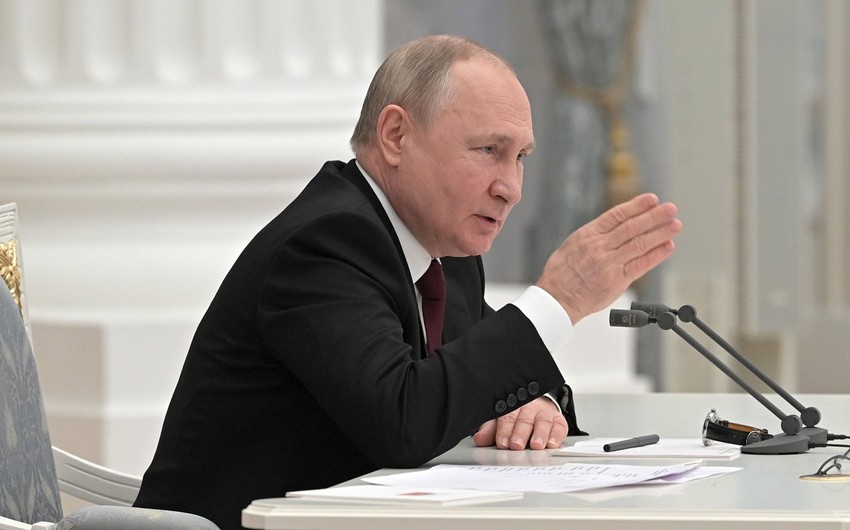 Putin accuses some Western countries of causing crisis in Ukraine