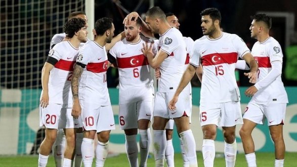 Флаги Азербайджана и фото Ататюрка будут запрещены на матче Турция – Армения?