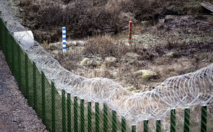 Финляндия ускорила возведение барьера на КПП на границе с РФ