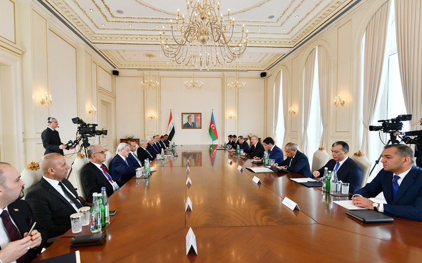 Presidents of Azerbaijan and Iraq hold expanded meeting