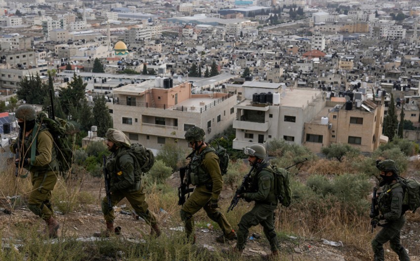 Israeli military clashes with Palestinian youth in Ramallah