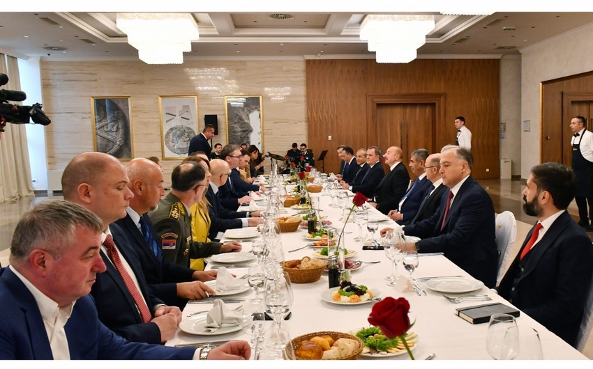 Состоялась встреча президента Ильхама Алиева с президентом Александаром Вучичем в расширенном составе