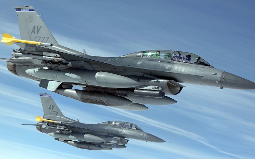 Netherlands to deliver 18 F-16 fighter jets to Ukraine