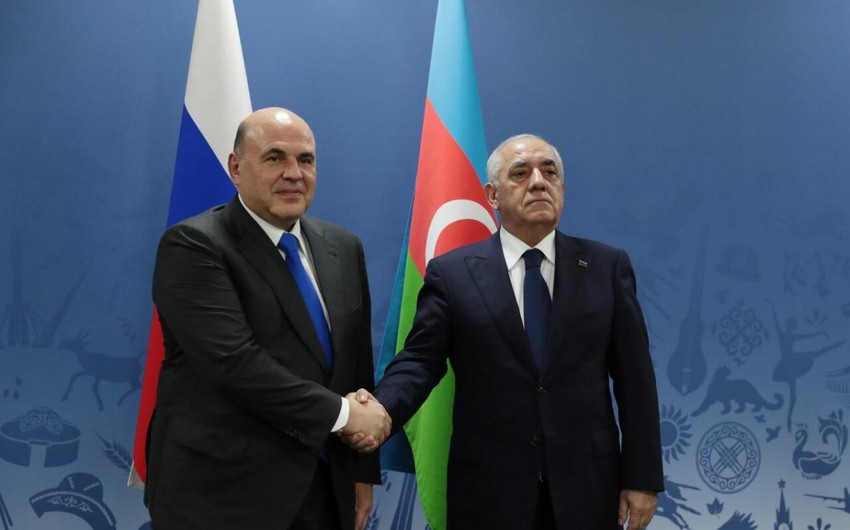 Azerbaijani, Russian PMs mull current issues of trade and economic co-op