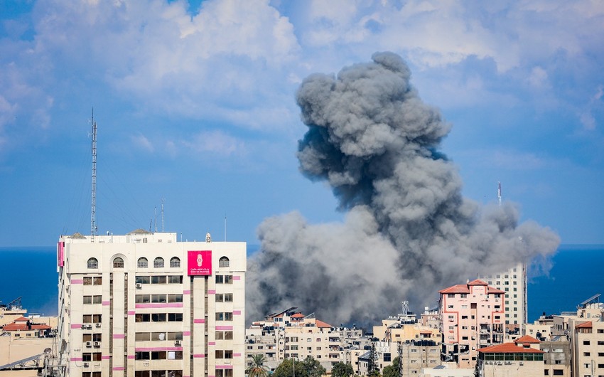 IDF hits Hezbollah's positions