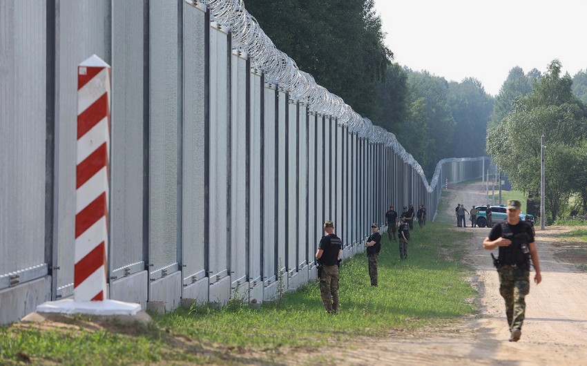 Poland calls on Germany to send troops to NATO's eastern border