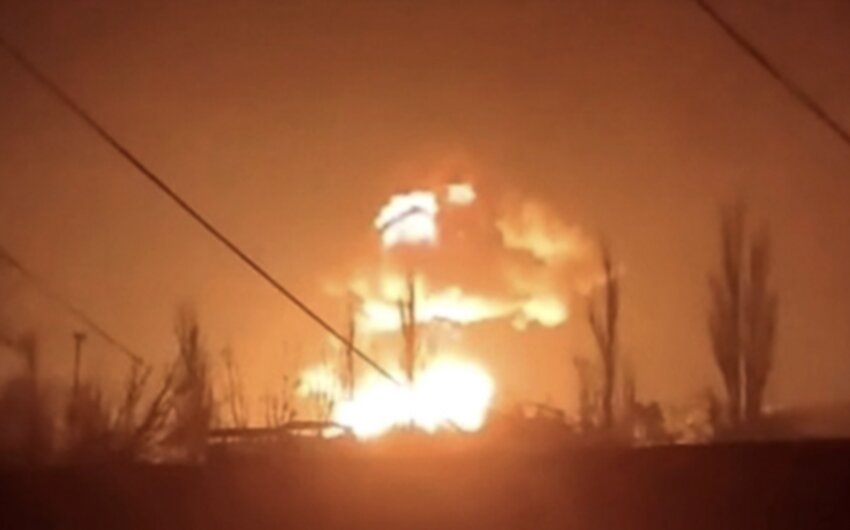 Munition dropped by Ukrainian drone causes fire at oil depot in Russia