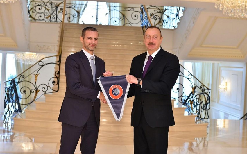 Президент УЕФА поздравил азербайджанского лидера