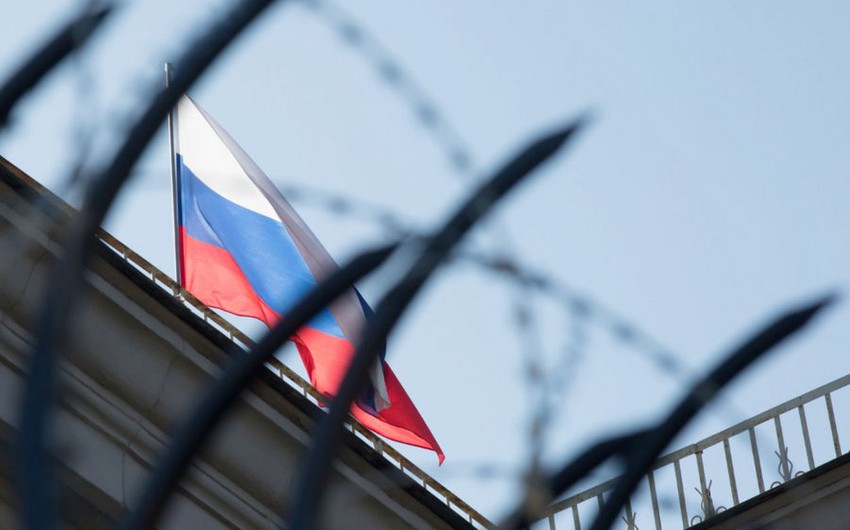 Australia expands sanctions against Russia