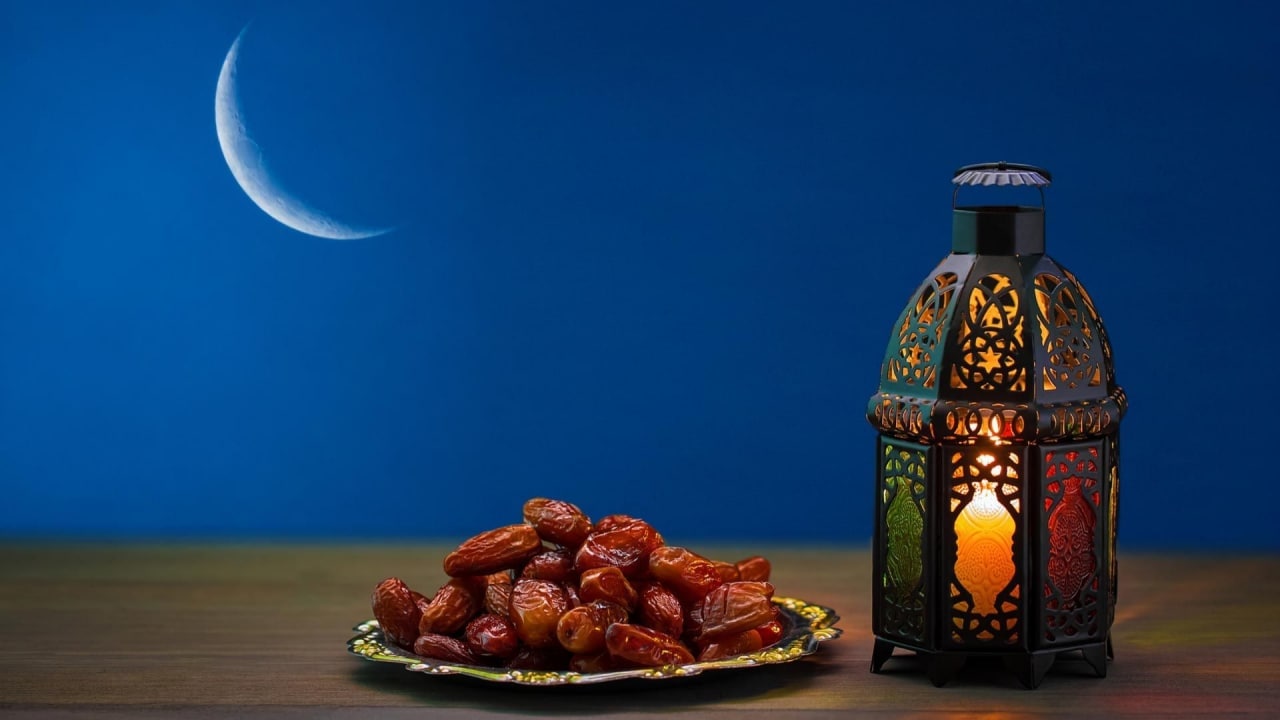 Время имсака и ифтара пятнадцатого дня месяца Рамазан