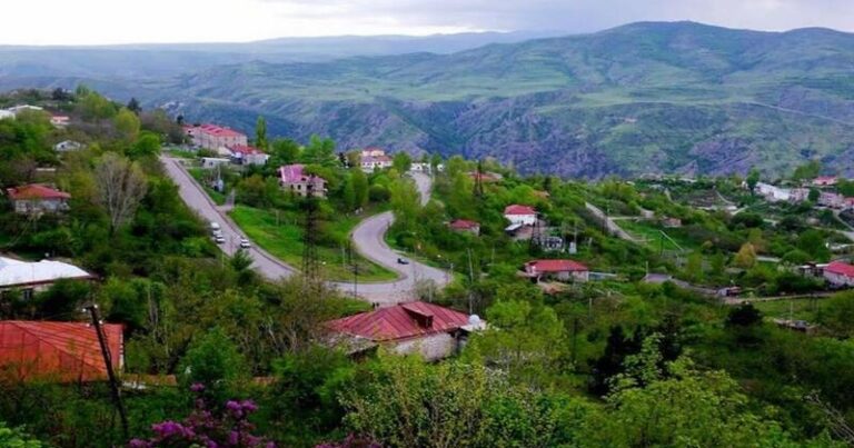 Стало известно, когда поступят в продажу билеты на автобусные рейсы в Карабах на апрель