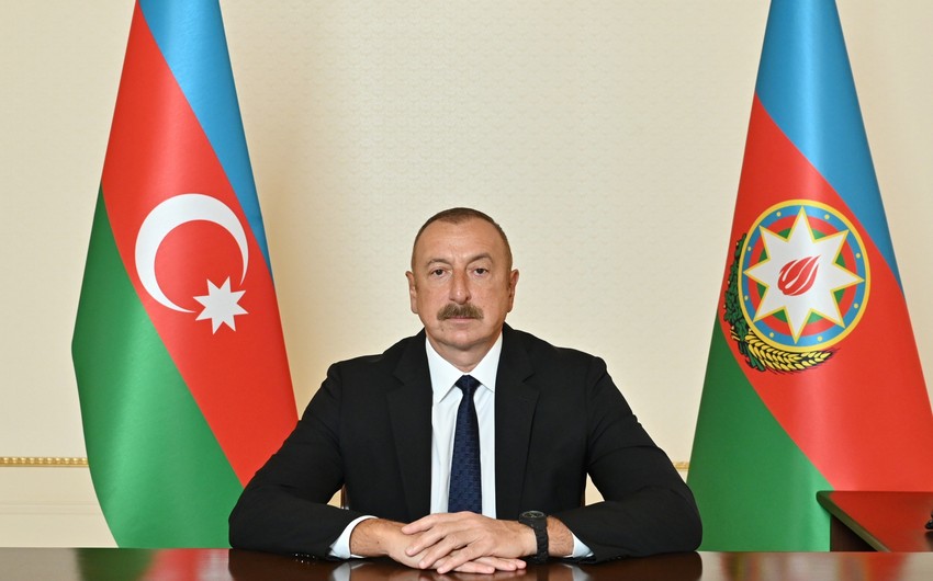 Президент Алиев поздравил народ Азербайджана с праздником Рамазан