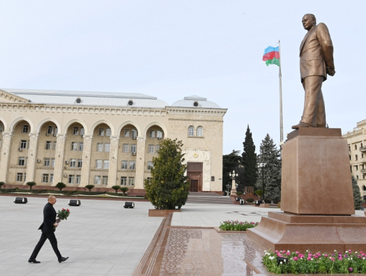 Ильхам Алиев в Гяндже
