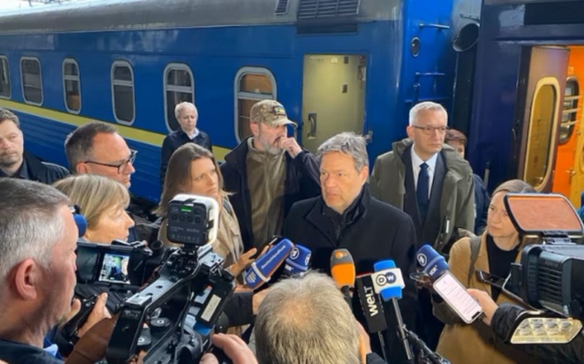 Vice-Chancellor of Germany pays surprise visit to Kyiv