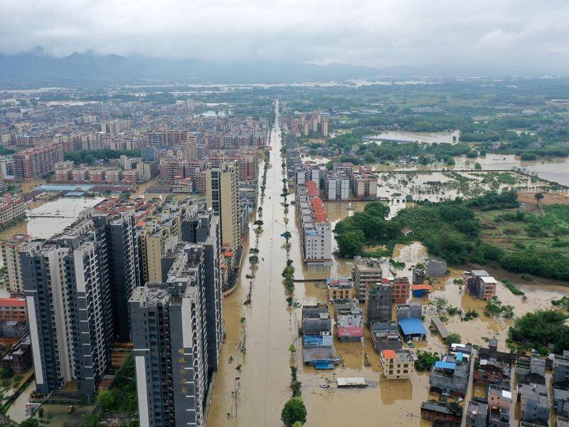 Sel daşqınlarına görə Çində 110 min insan təxliyə edilib