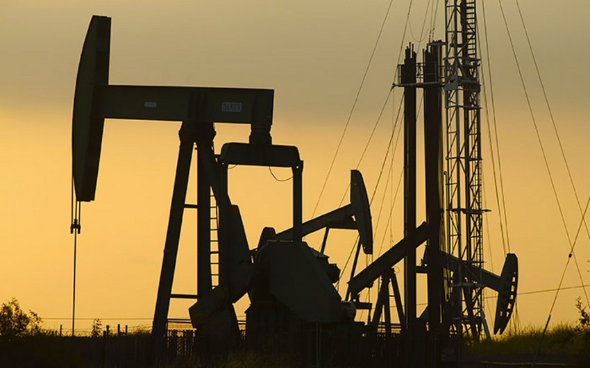 US sees weekly rise in oil inventories