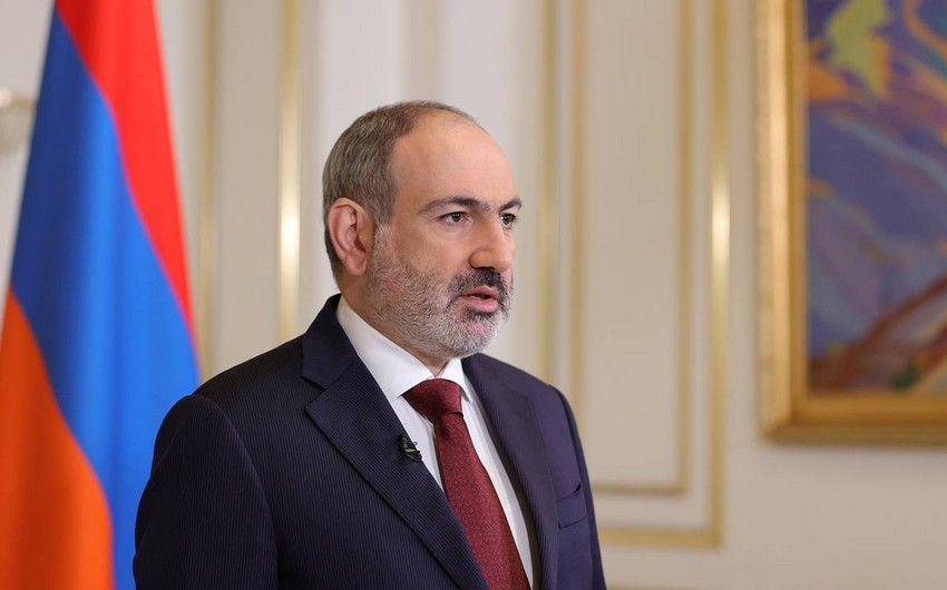 Pashinyan leaves for Tehran to attend farewell ceremony for Iranian president