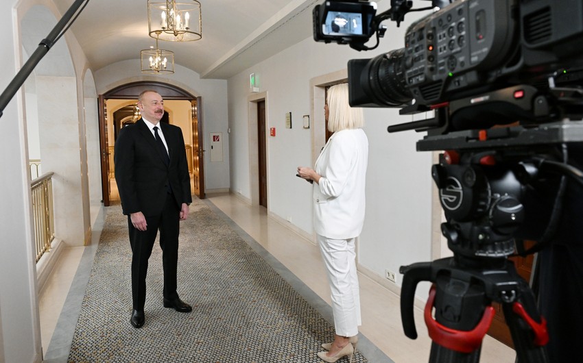 Əliyev  “Euronews” televiziyasına müsahibə verib