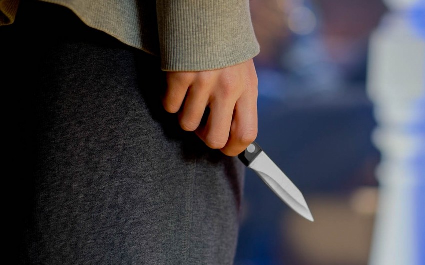 11-ci sinif şagirdi sinif yoldaşına bıçaqla çoxsaylı xəsarət yetirib