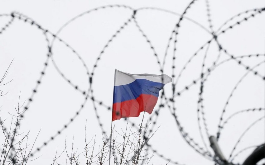 EU expands sanctions list against Russia
