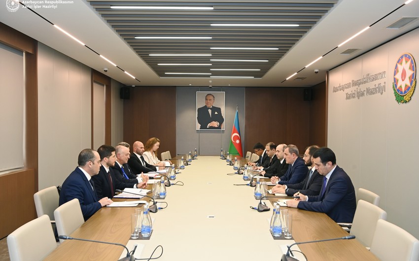 Azerbaijani, Israeli FMs talks about Baku-Yerevan normalization process