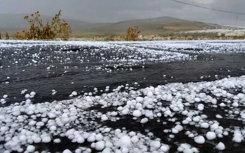 Azerbaijan weather forecast for August 24