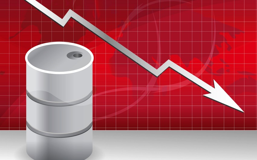 Azerbaijani oil price in global market falling