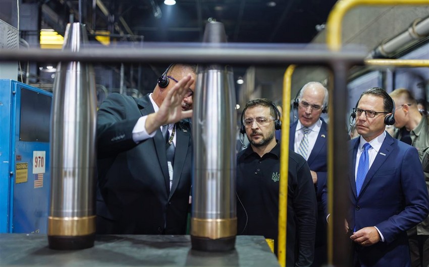 Zelenskyy visits ammunition plant in Scranton