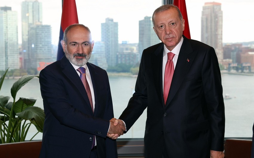 Erdogan mulls Baku-Yerevan peace process with Pashinyan