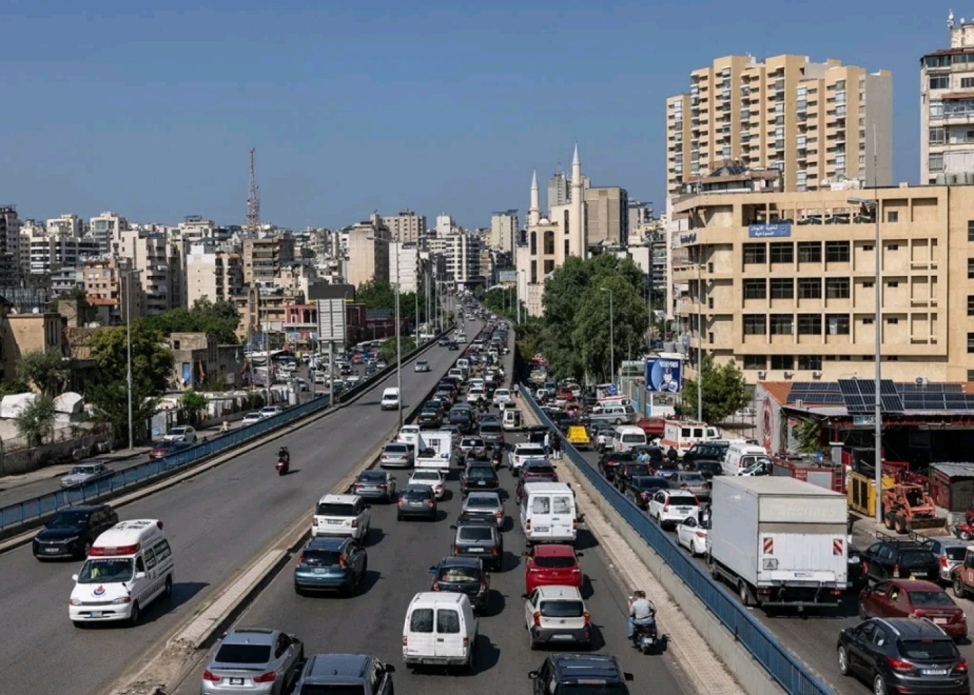 Azərbaycanın Livandakı səfirliyinin heyəti qismən təxliyə olunub