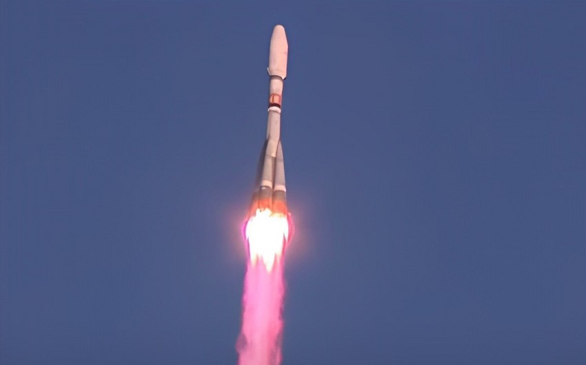 Russian rocket launches 2 Iranian satellites into orbit