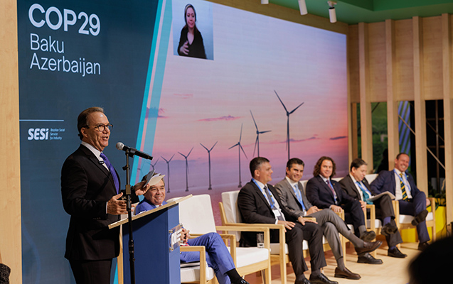 COP29-un Yaşıl Zonasında panel sessiyası baş tutub