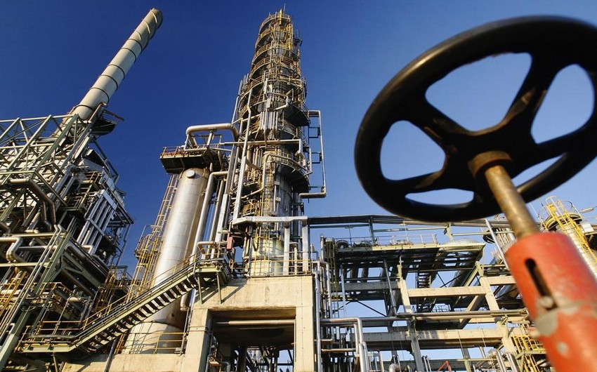 Azerbaijan exports over 20 million tons of oil