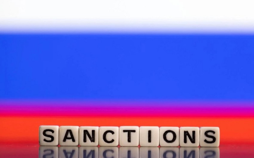 UK expands sanctions against Russia