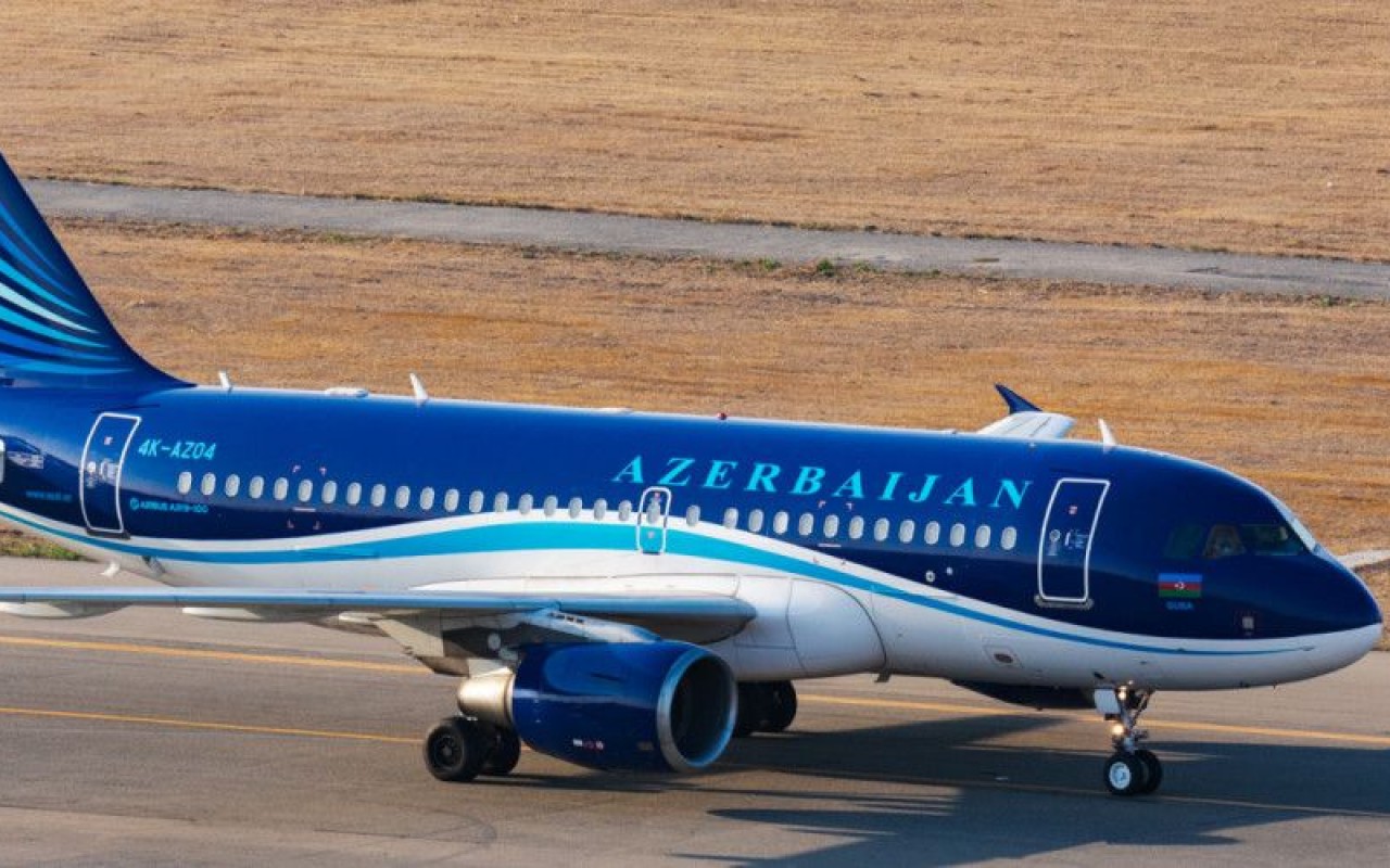 AZAL распространил заявление о рейсе Баку-Актау