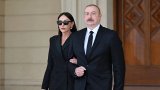 Əliyev xanımı ilə Qırğızıstana rəsmi səfərə gedib