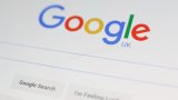 Chrome keeps lead despite market slip