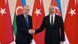 Ərdoğan Azərbaycanı Müstəqilliyin Bərpası Günü münasibətilə təbrik edib