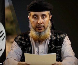 Al Qaeda release ISIS-style HD video message blaming Obama