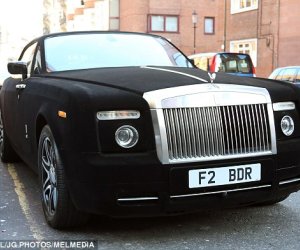 Rolls Royce covered in BLACK VELVET is spotted outside Harrods