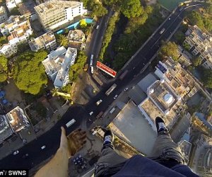 Terrifying footage of a British daredevil