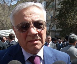 ADNA-nın rektoru vəfat etdi