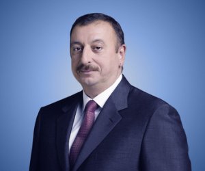 İlham Əliyev benzinin qiyməti ilə bağlı qərarı ləğv etdi