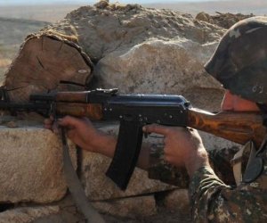 Two more Armenian troops killed in fresh Karabakh fighting