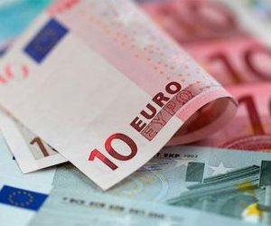 USD and Euro continue to rise