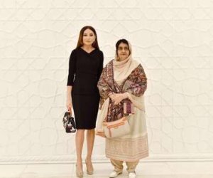 Mehriban Aliyeva meets Pakistani first lady Begum Sahiba